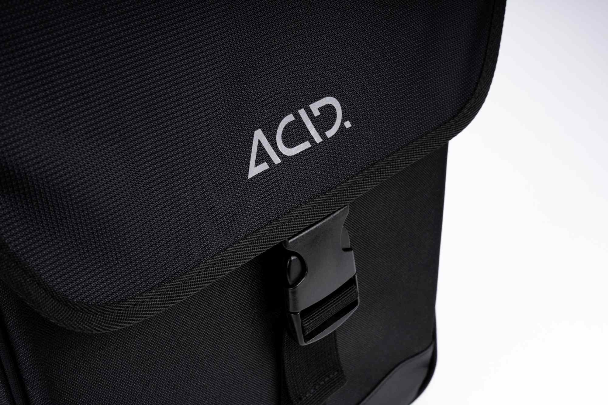 Acid Pannier Bag Cmpt 15 Black - Image 5