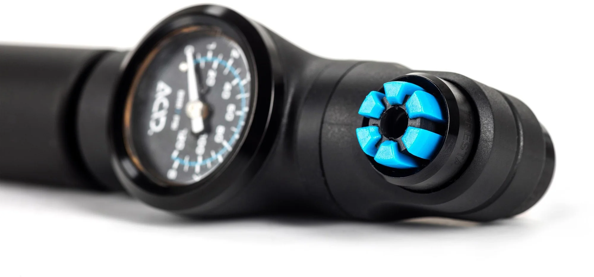 ACID Pump Race Dual Black - Image 3