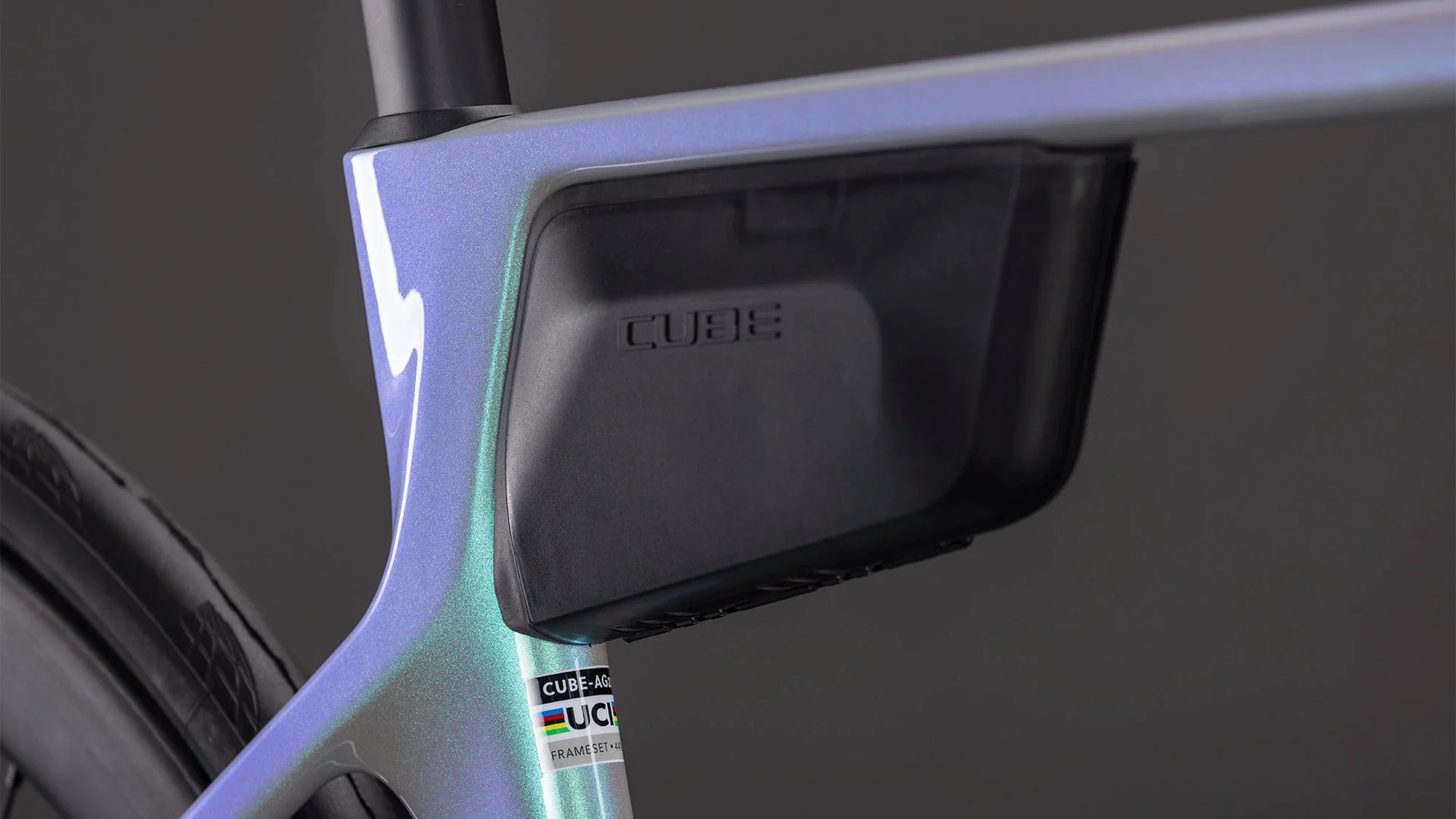 CUBE AGREE C:62 SLT GREENFUSION/WHITE - Image 6