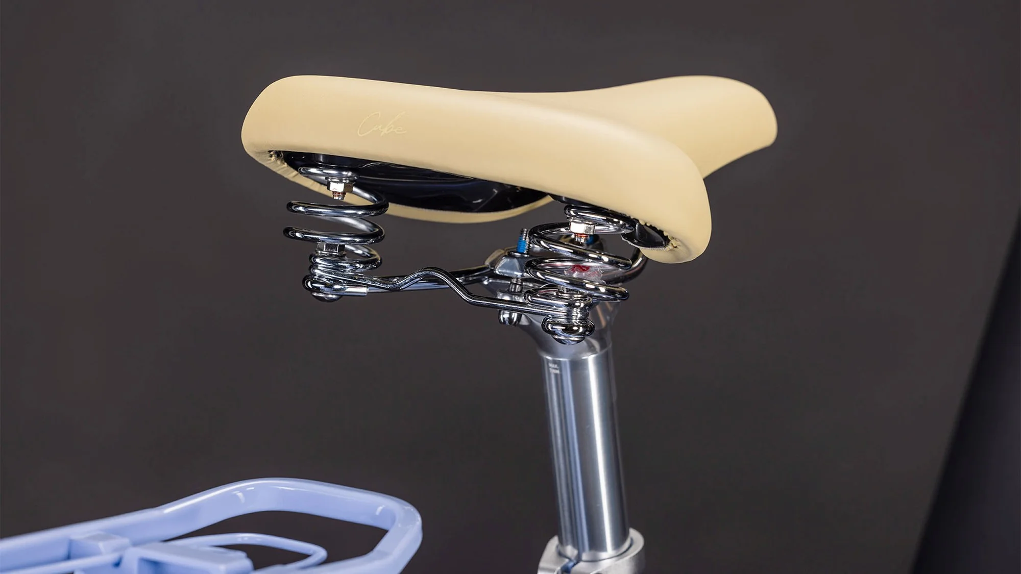 CUBE ARUBA HYBRID 600 BLUEBLOSSOM/CREME - Image 4