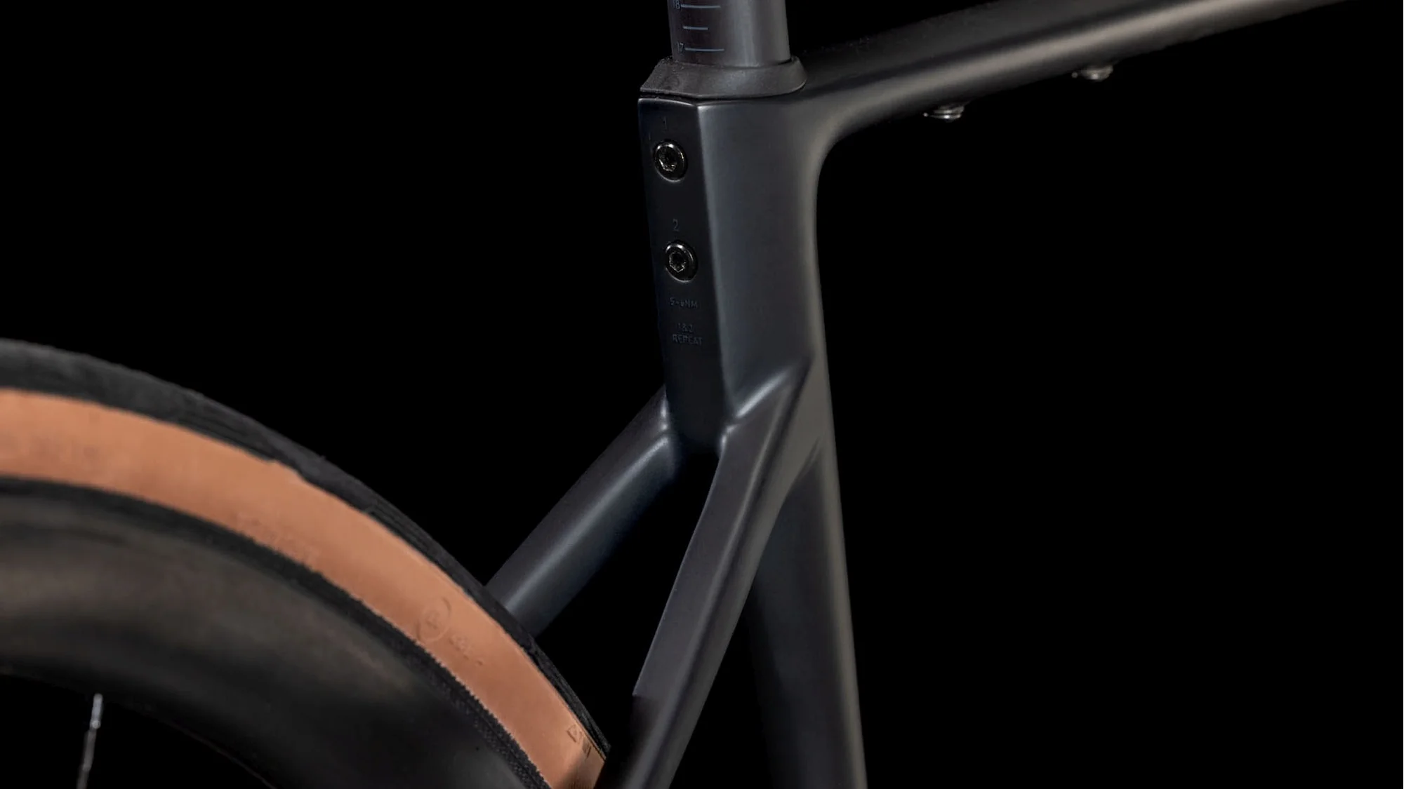 CUBE ATTAIN C:62 SLT CARBON/RAINBOW - Image 4