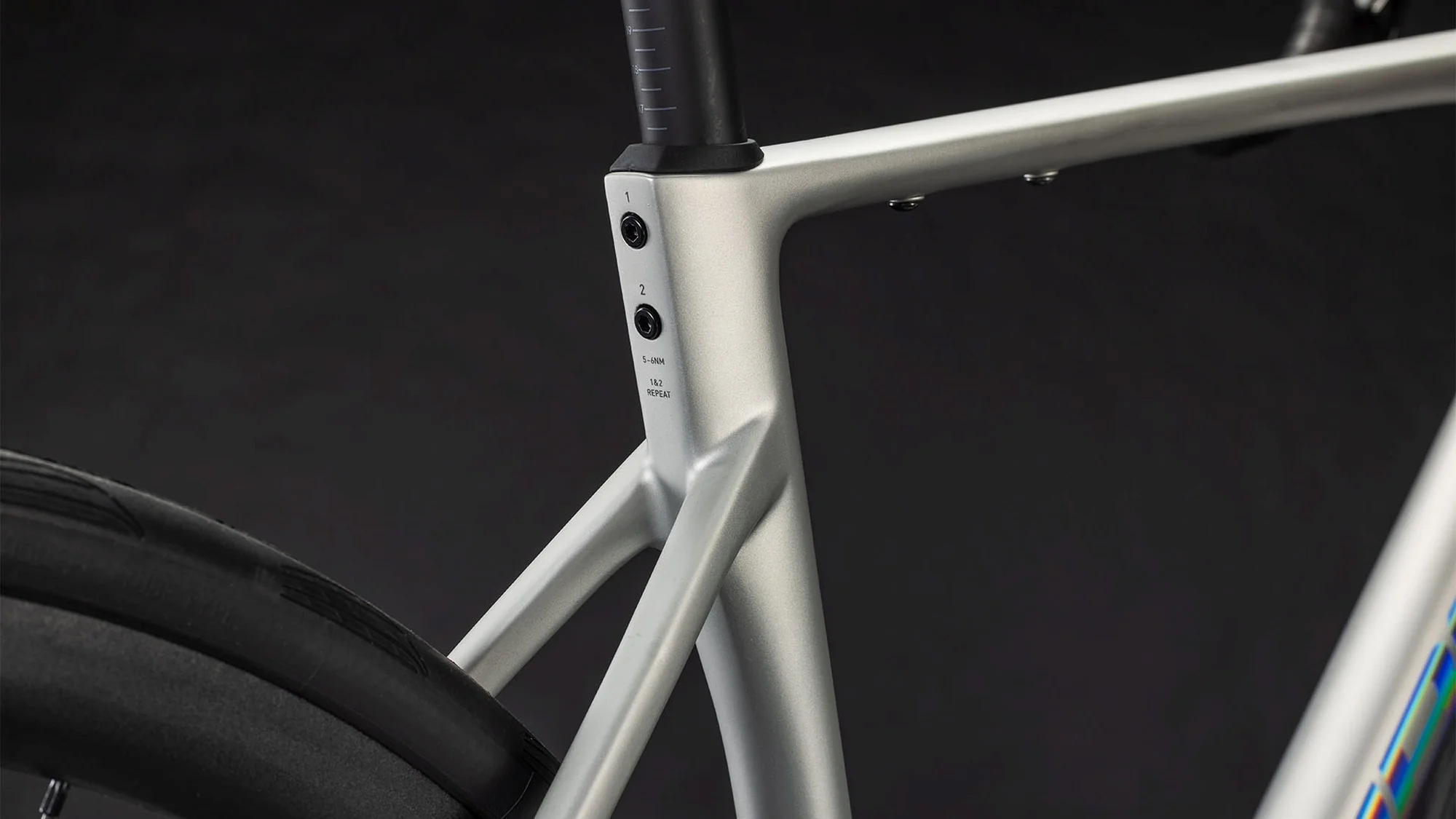 CUBE ATTAIN C:62 SLX SLEEKGREY/PRISM - Image 6