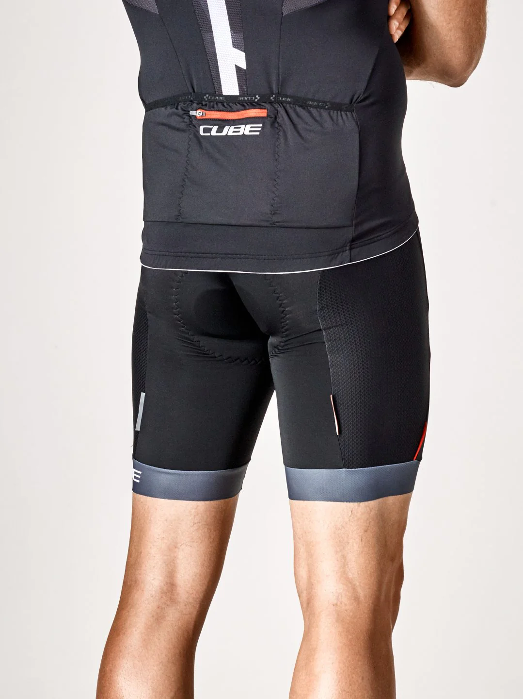CUBE Blackline Bib Shorts - Image 3