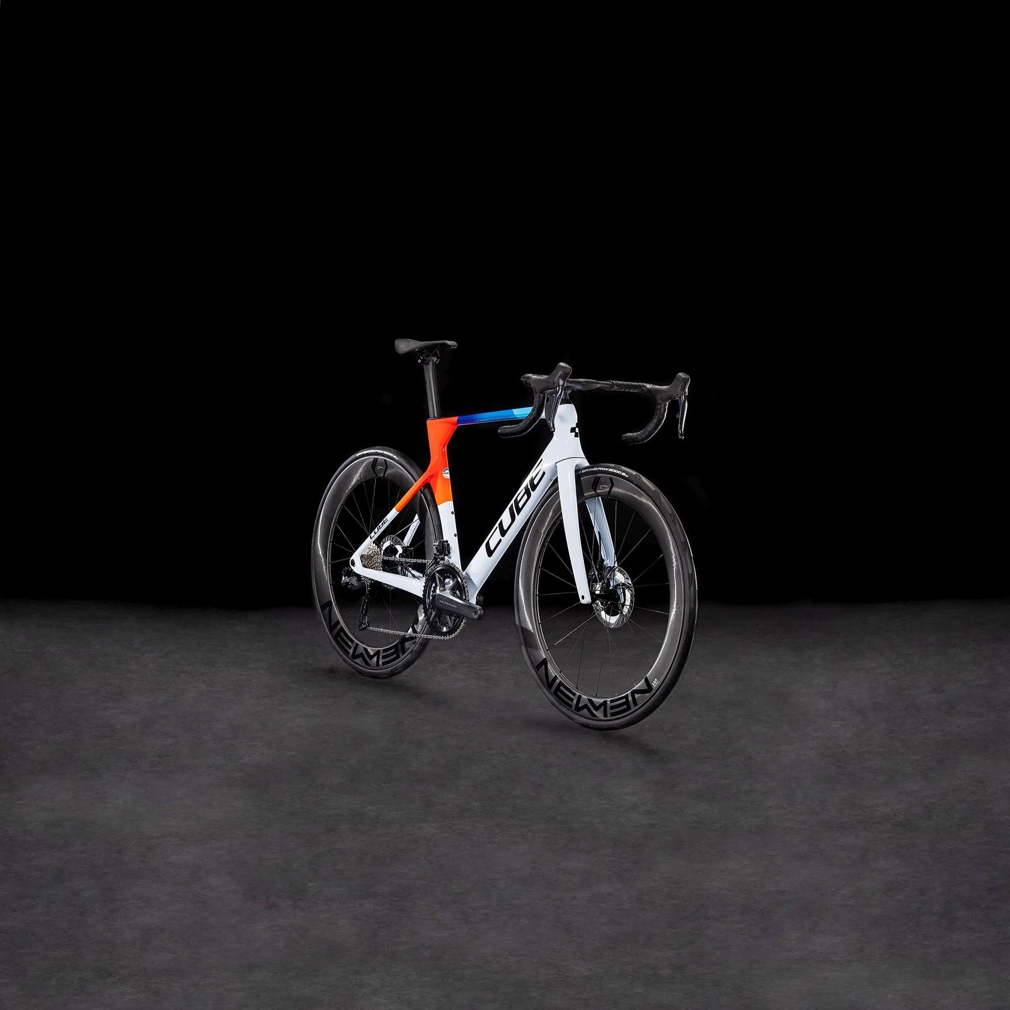 CUBE LITENING AERO C:68X RACE TEAMLINE - Image 9
