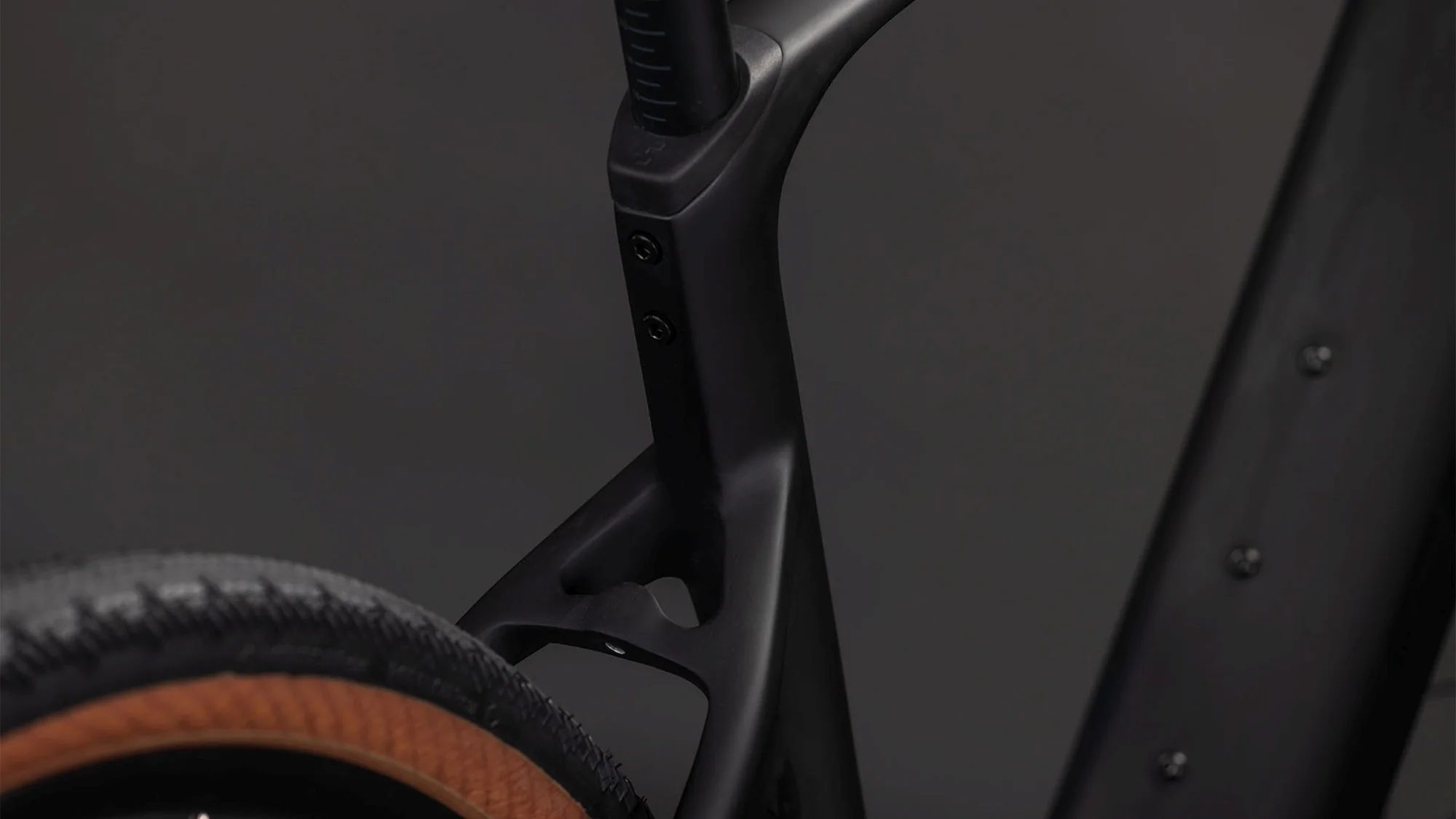 CUBE NUROAD HYBRID C:62 EXC 400X BLACKLINE - Image 4