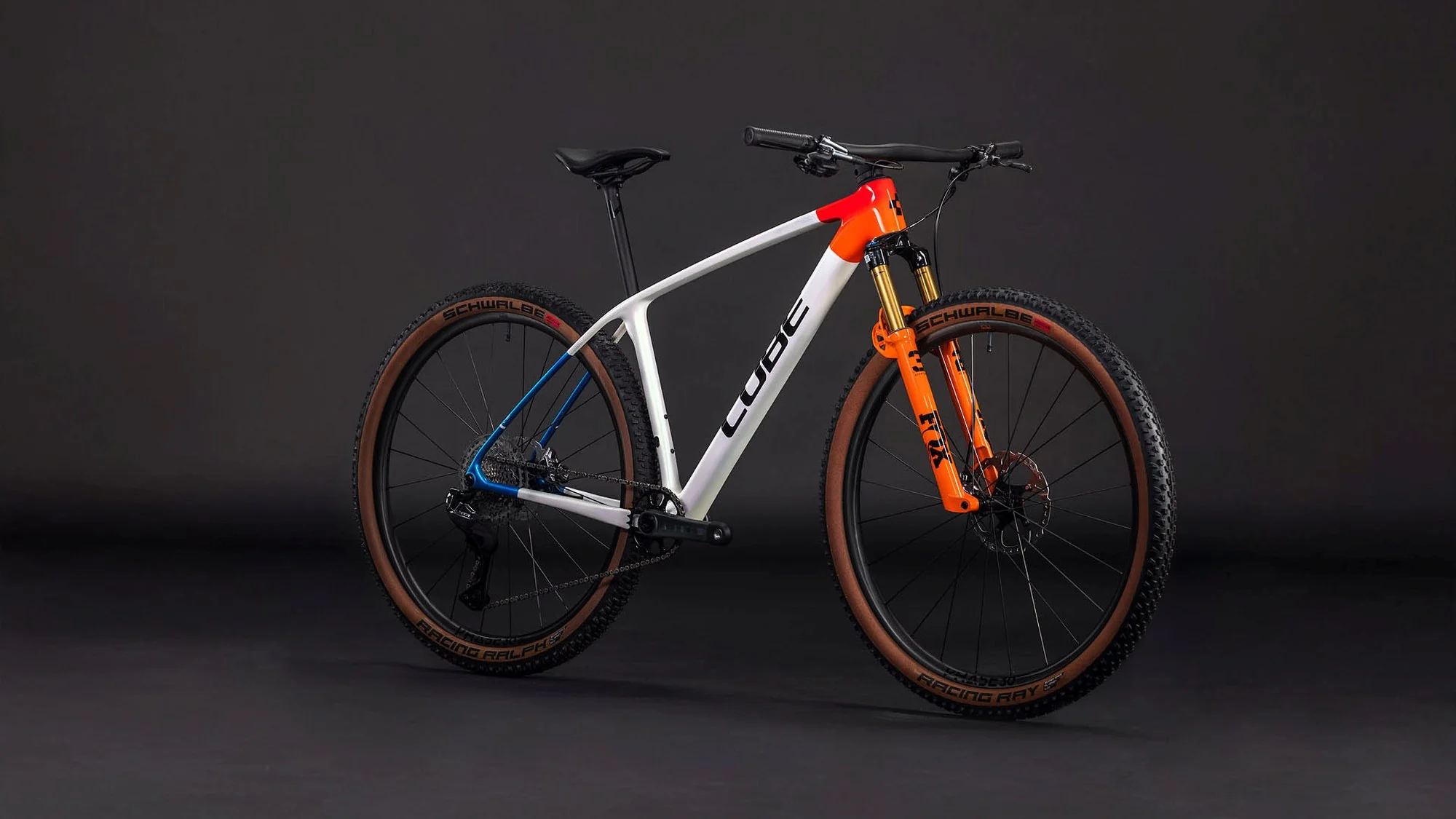 CUBE PHENIX C:68X SLX TEAMLINE - Image 9