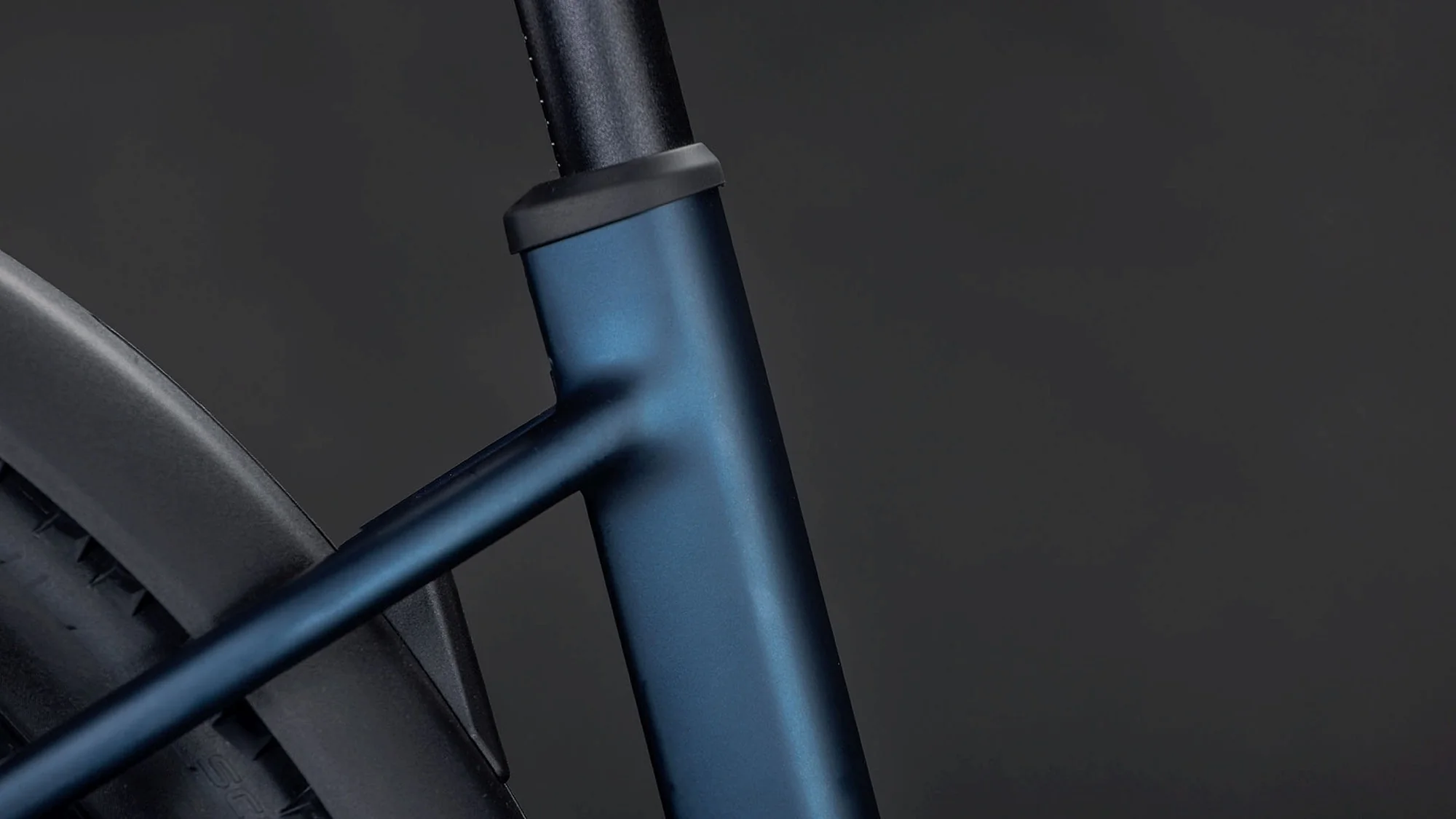 CUBE REACTION HYBRID PERFORMANCE 600 FE INDIGOBLUE/REFLEX - Image 11