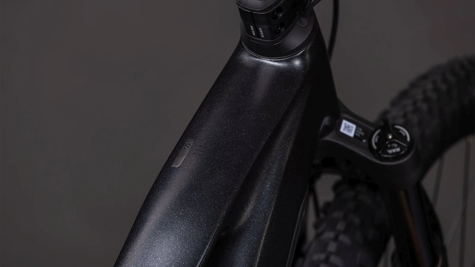 CUBE REACTION HYBRID SLX 800 SILVERDUST/CHROME - Image 3