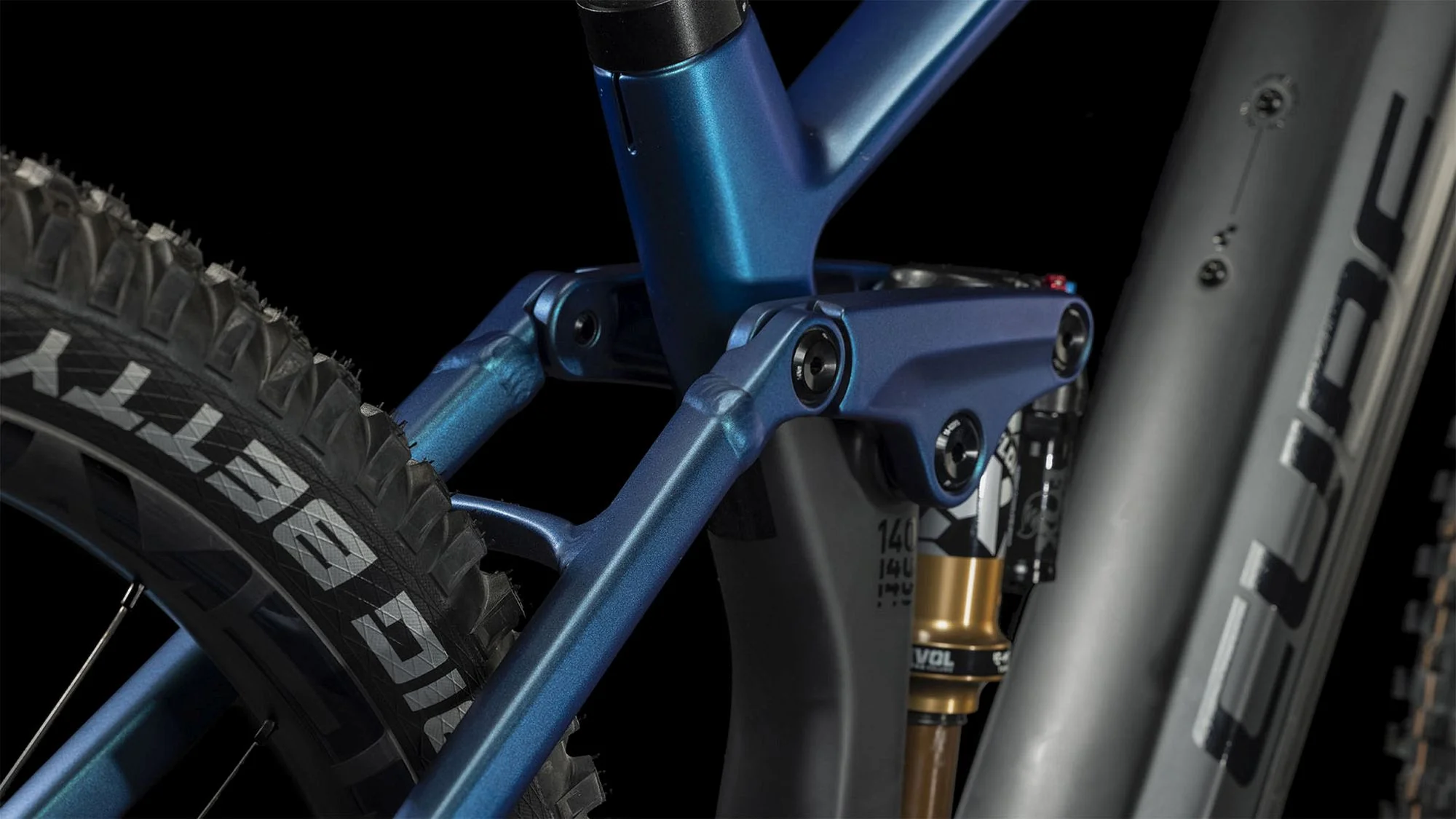 CUBE STEREO HYBRID 140 HPC SLT 750 NEBULA/CARBON - Image 4