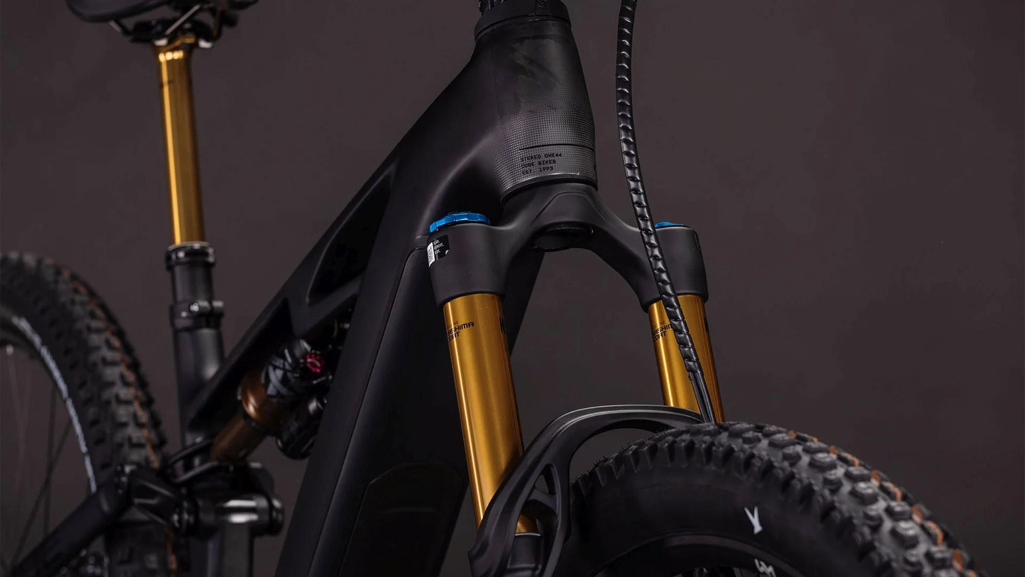 CUBE STEREO HYBRID ONE44 HPC AT 800 CARBON/GOLD - Image 6