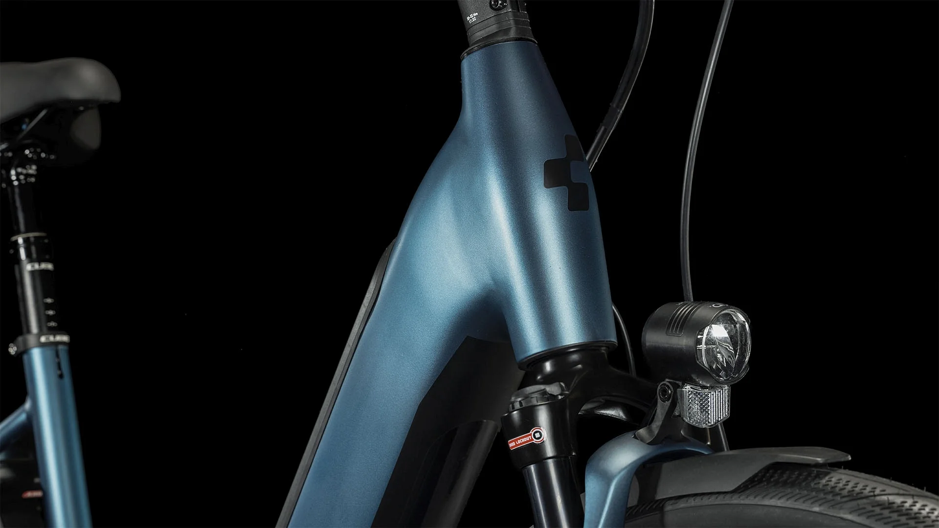 CUBE SUPREME HYBRID EXC 625 SE BLUE/BLACK - Image 6