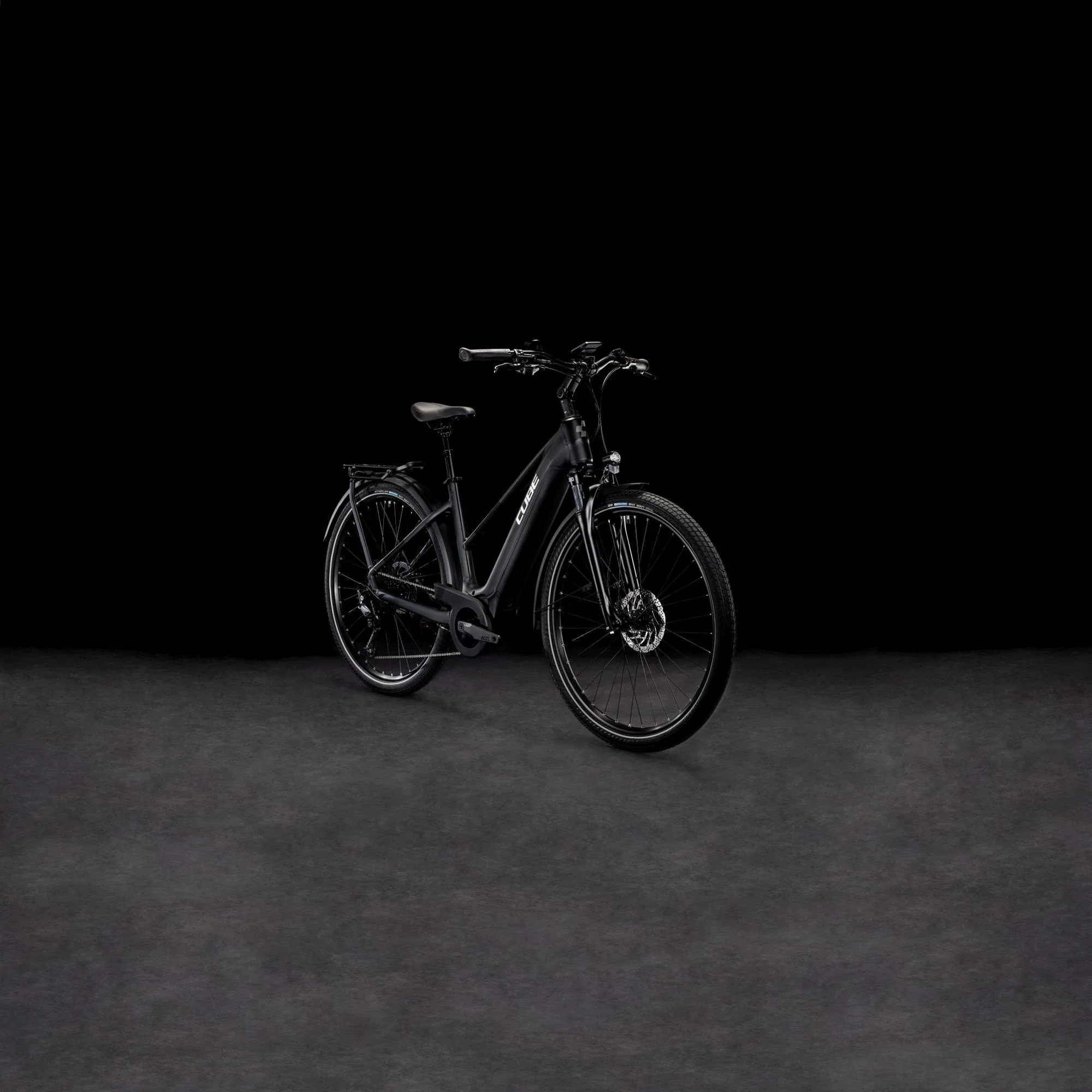 CUBE TOURING HYBRID PRO 500 BLACK/METAL - Image 15