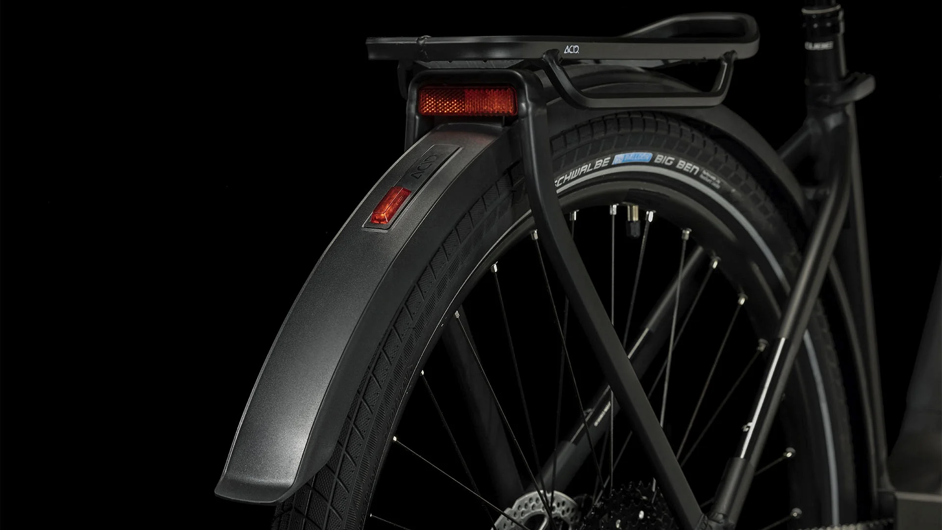 CUBE TOURING HYBRID PRO 625 BLACK/METAL - Image 17