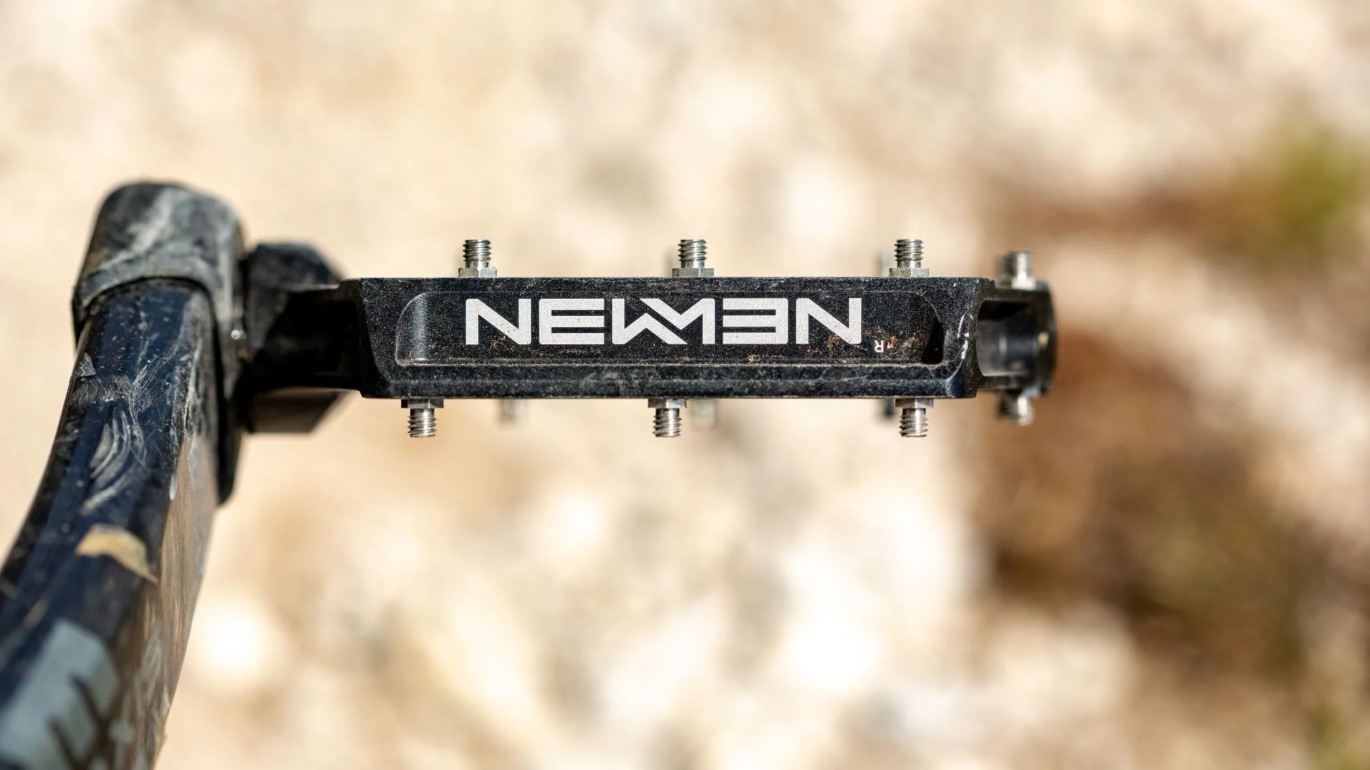 NEWMEN BESKAR FLAT PEDAL SET TI AXLE - Image 5