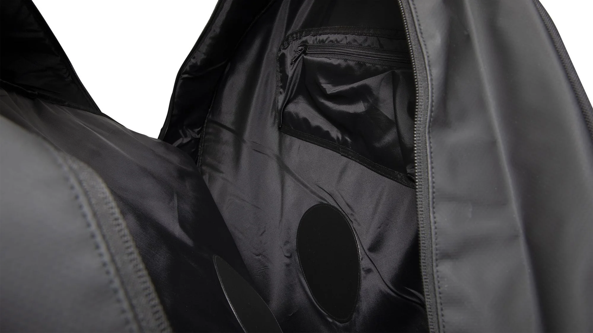 NEWMEN DOUBLE WHEEL BAG - Image 5