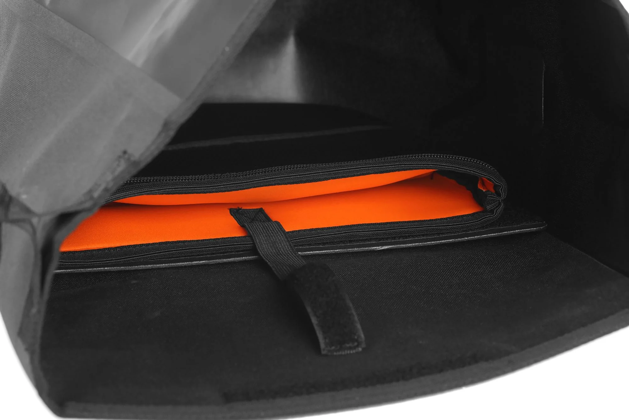 RFR Rear Carrier Bag Tourer 10/2 Black - Image 2